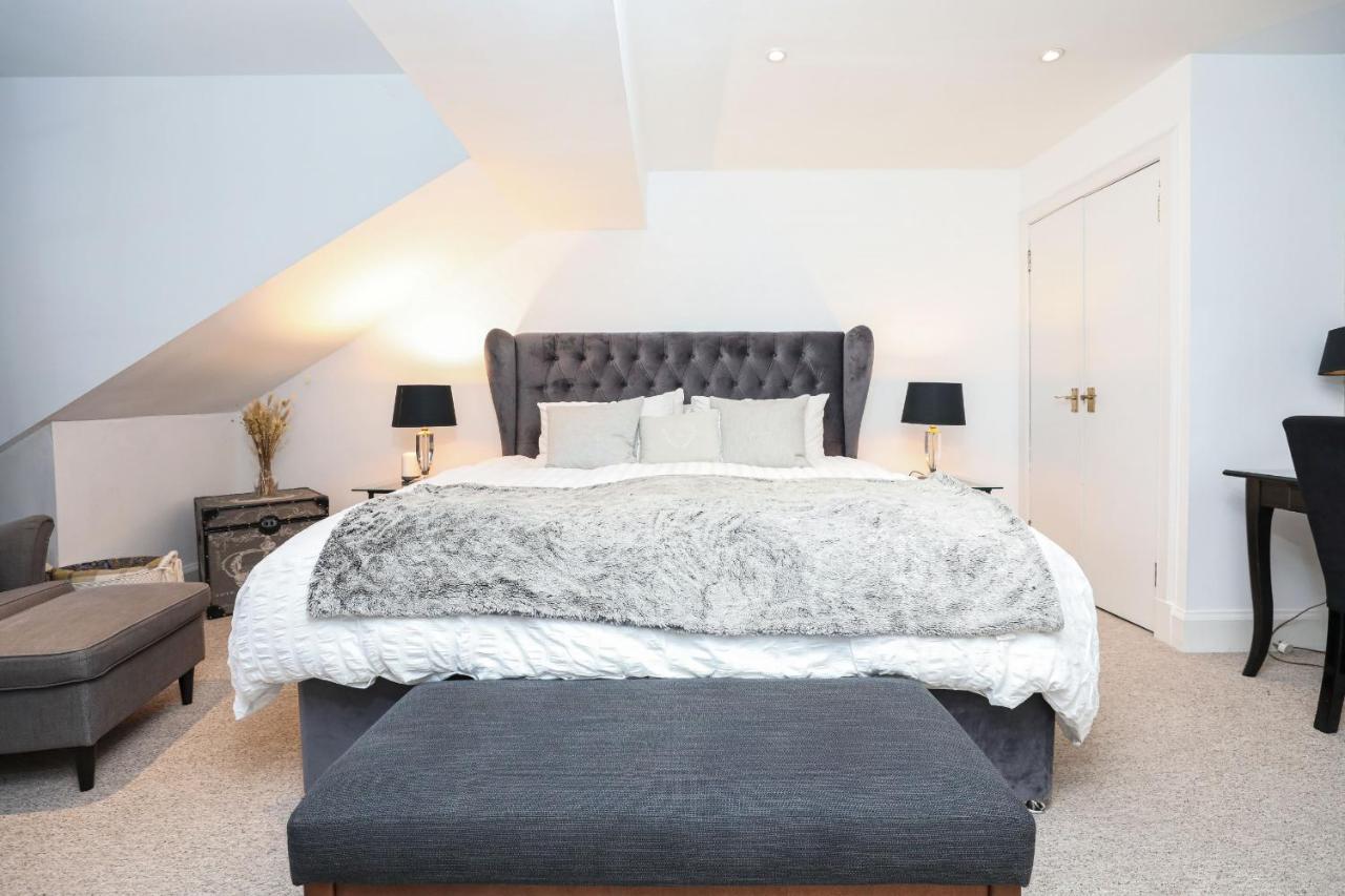 Luxury 3 Bed Royal Mile Apartment Edinburgh Bagian luar foto