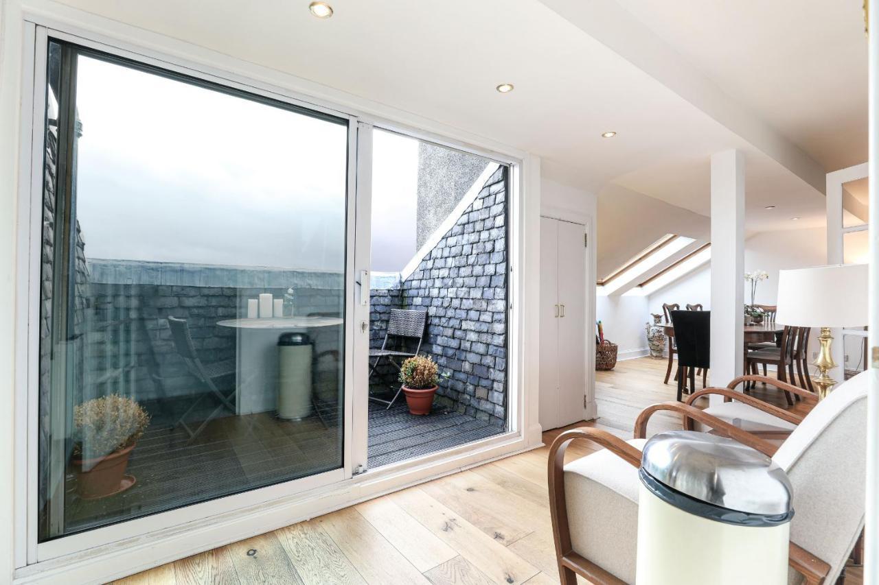 Luxury 3 Bed Royal Mile Apartment Edinburgh Bagian luar foto